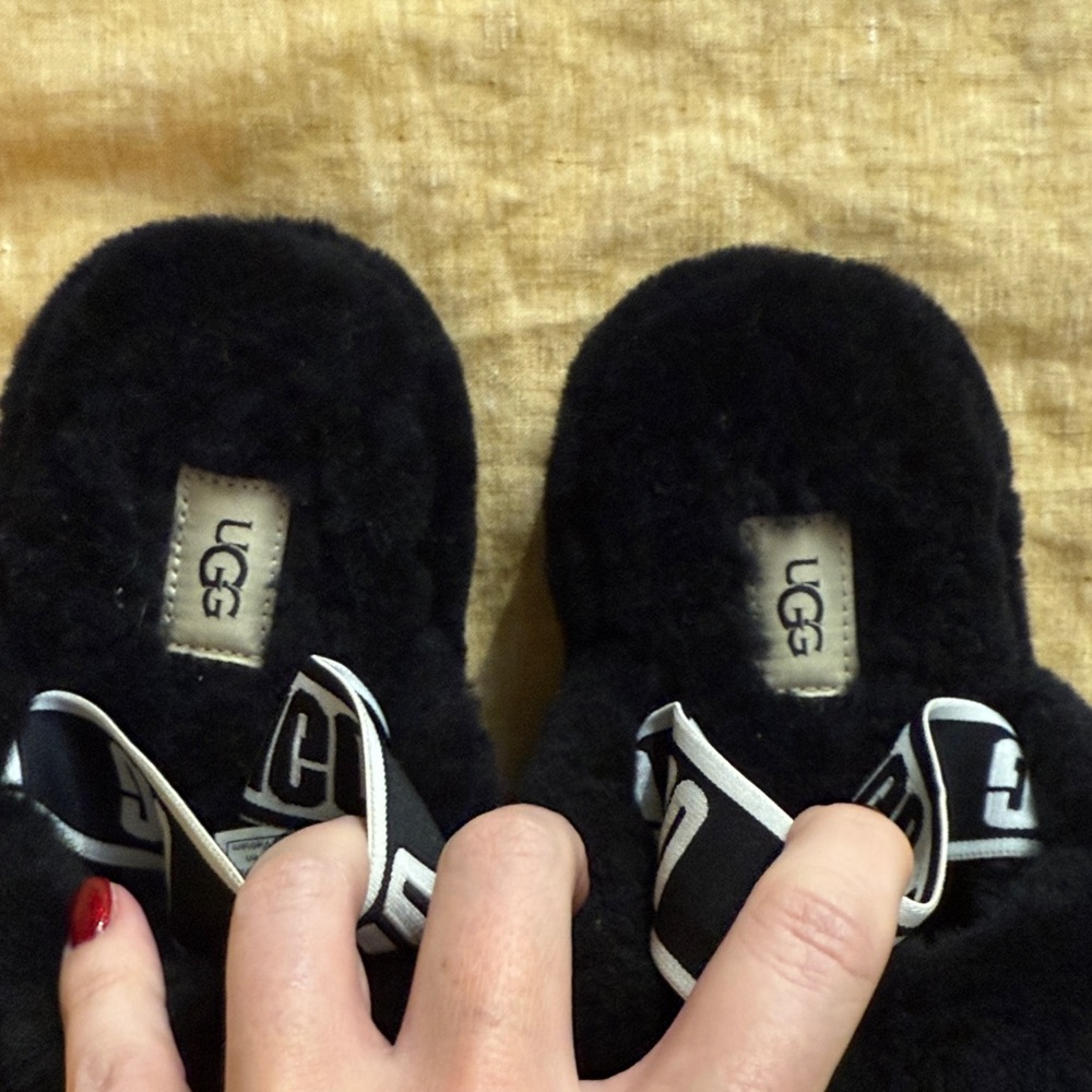 UGG Fluff Yeah slippers - Picture 13 of 17